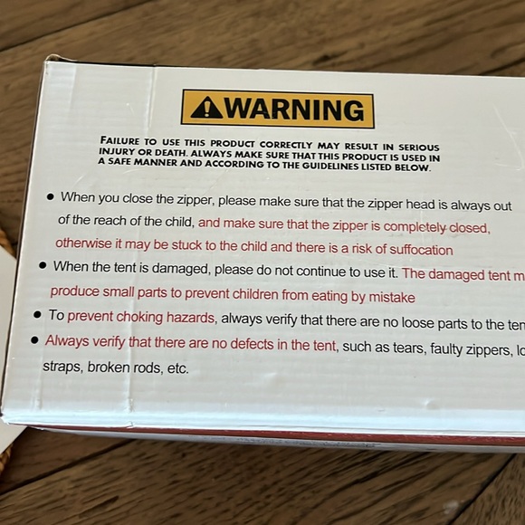 Vigil black out tent for pack n play!!! Brand new in box - Picture 2 of 7